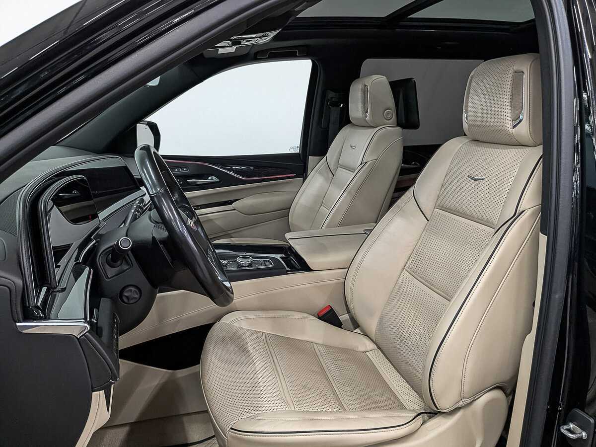 Cadillac Escalade с пробегом — 2020 год. Фото: #17