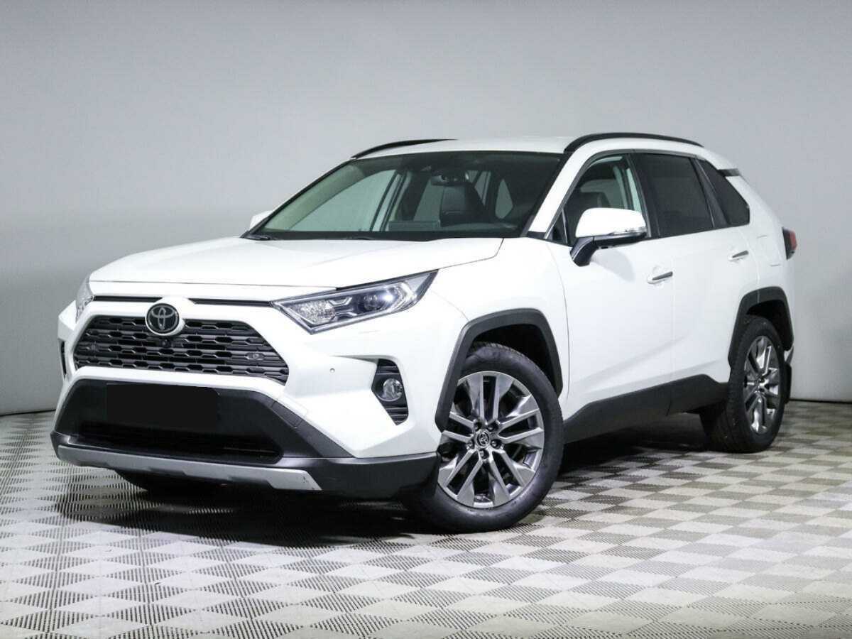 Toyota RAV4 с пробегом — 2021 год. Фото: #0