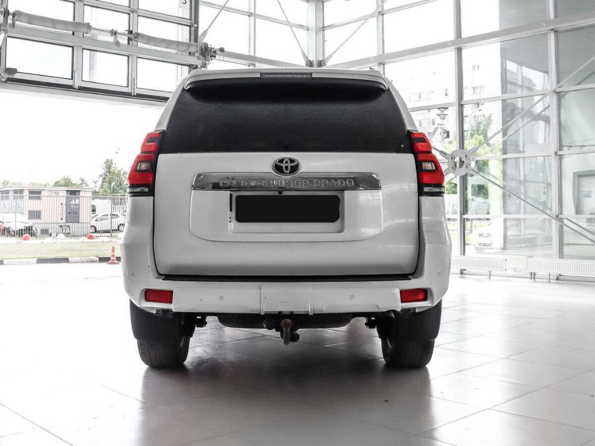 Toyota Land Cruiser Prado с пробегом — 2019 год. Фото: #5