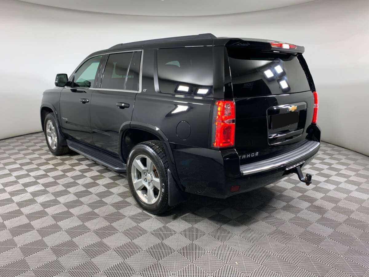 Chevrolet Tahoe с пробегом — 2016 год. Фото: #6