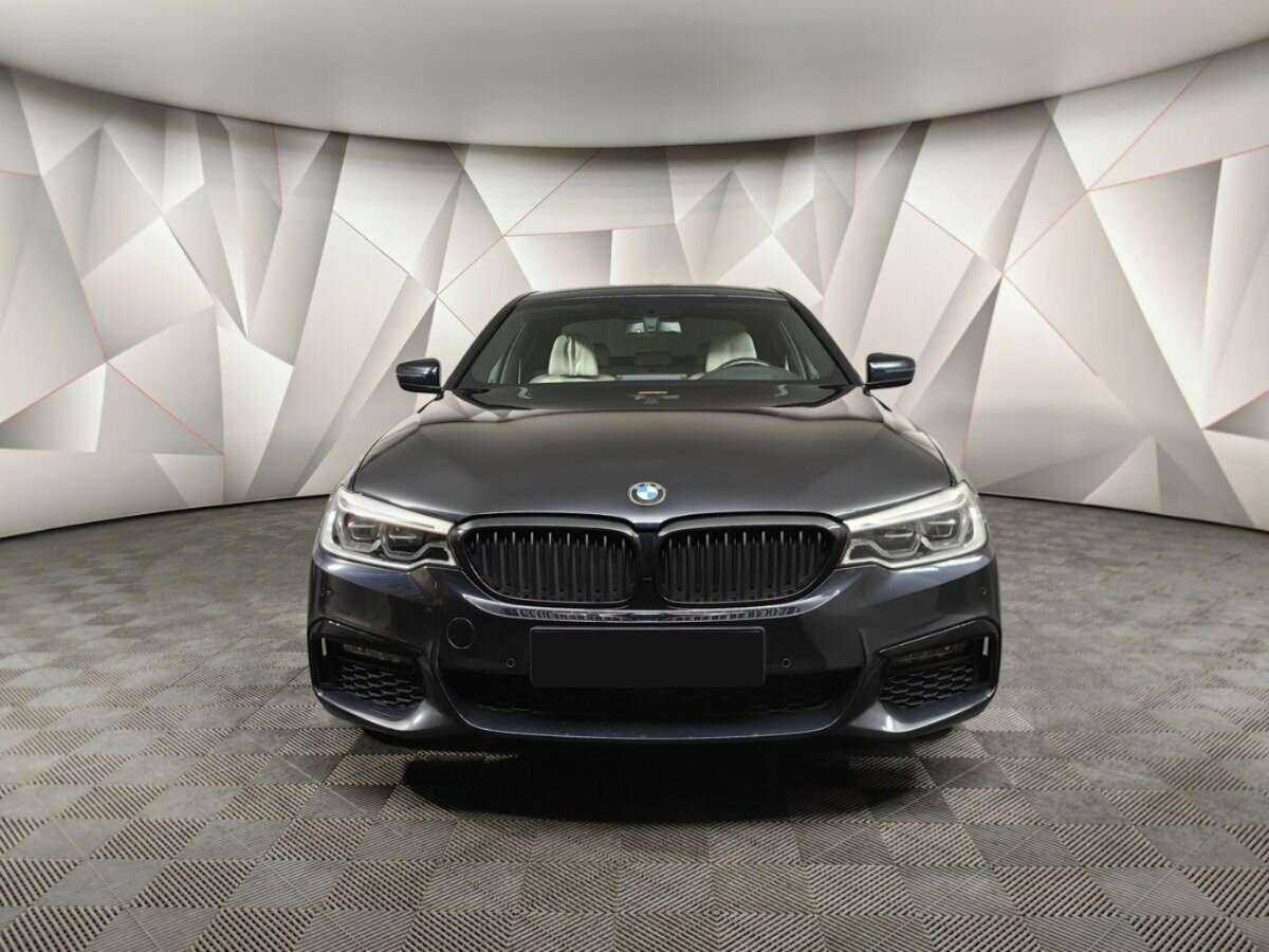 BMW 5 серии с пробегом — 2019 год. Фото: #6