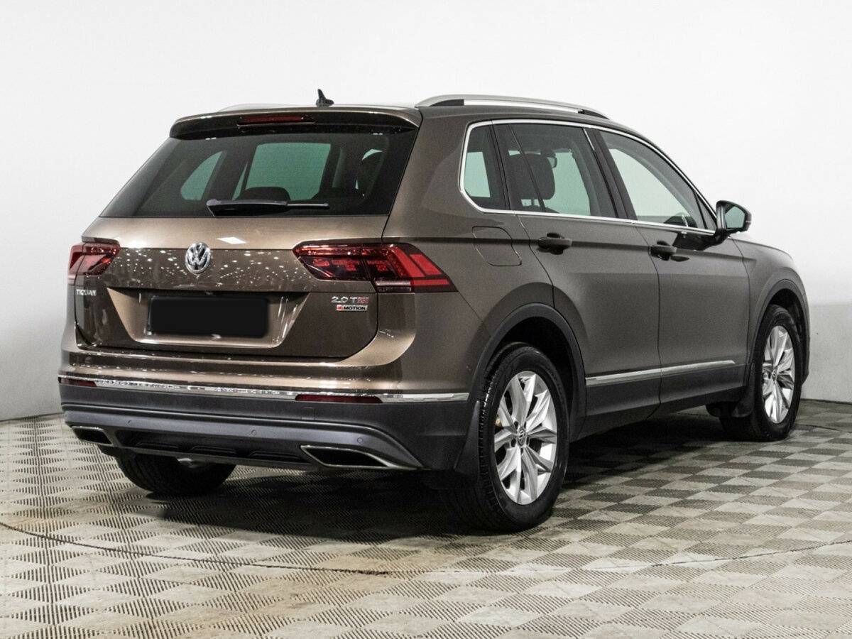Volkswagen Tiguan с пробегом — 2017 год. Фото: #4