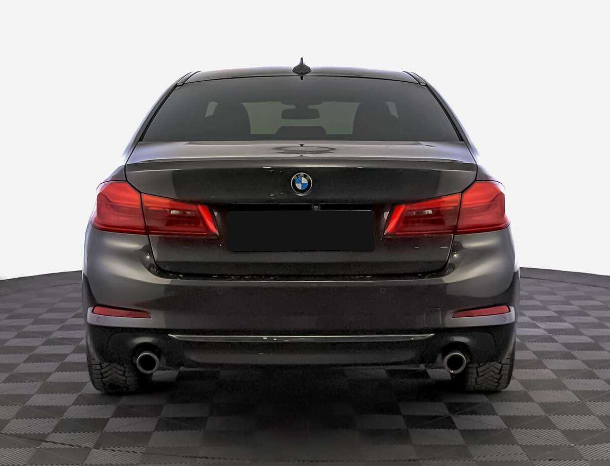 BMW 5 серии с пробегом — 2017 год. Фото: #5
