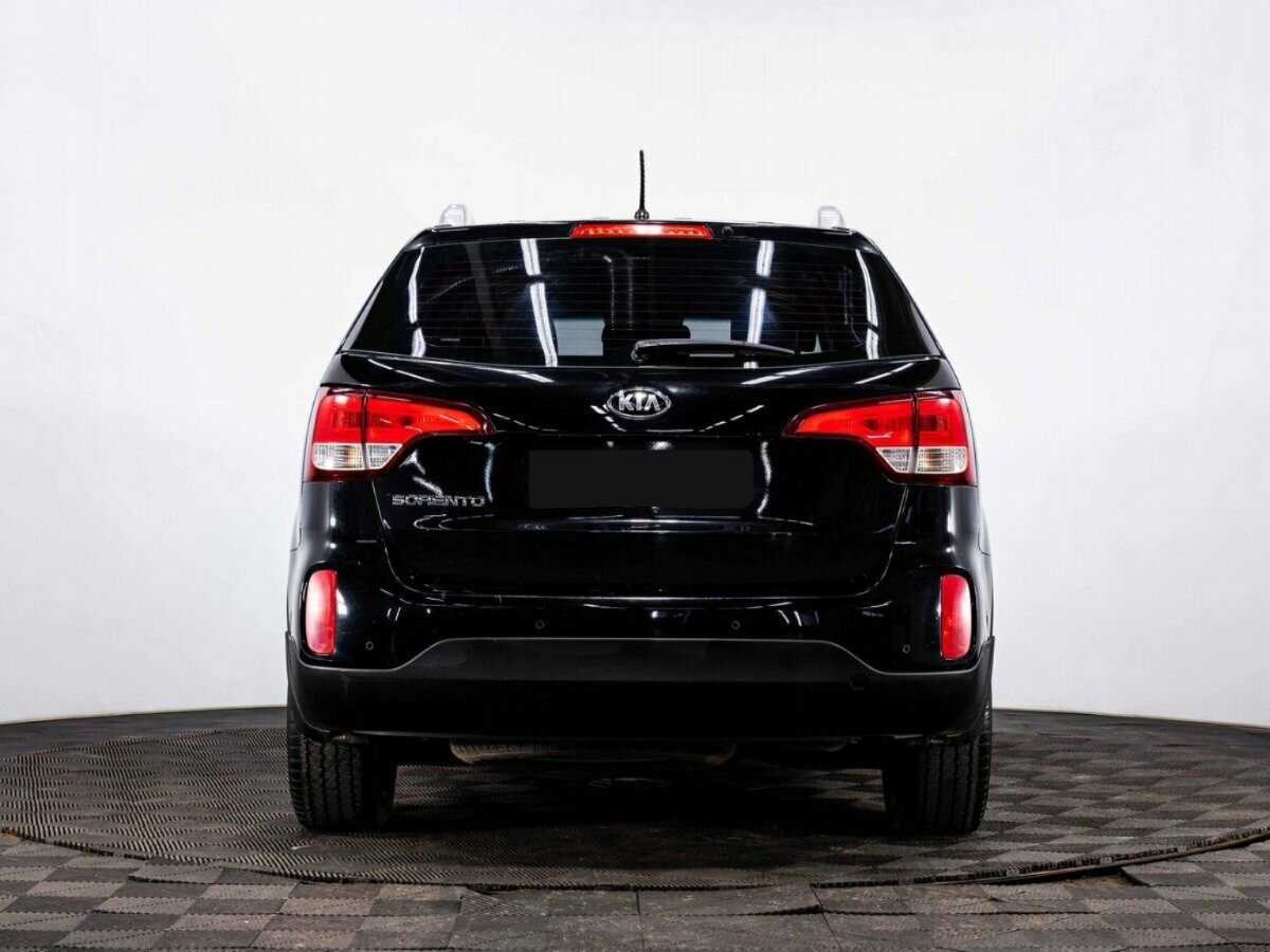 Kia Sorento с пробегом — 2014 год. Фото: #4