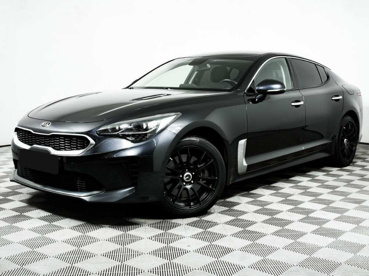 Kia Stinger с пробегом — 2018 год. Посмотреть фото