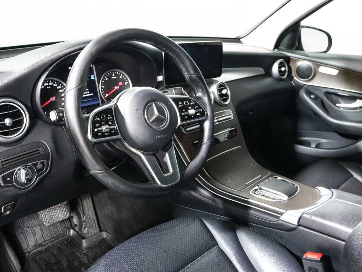 Mercedes-Benz GLC с пробегом — 2019 год. Фото: #13