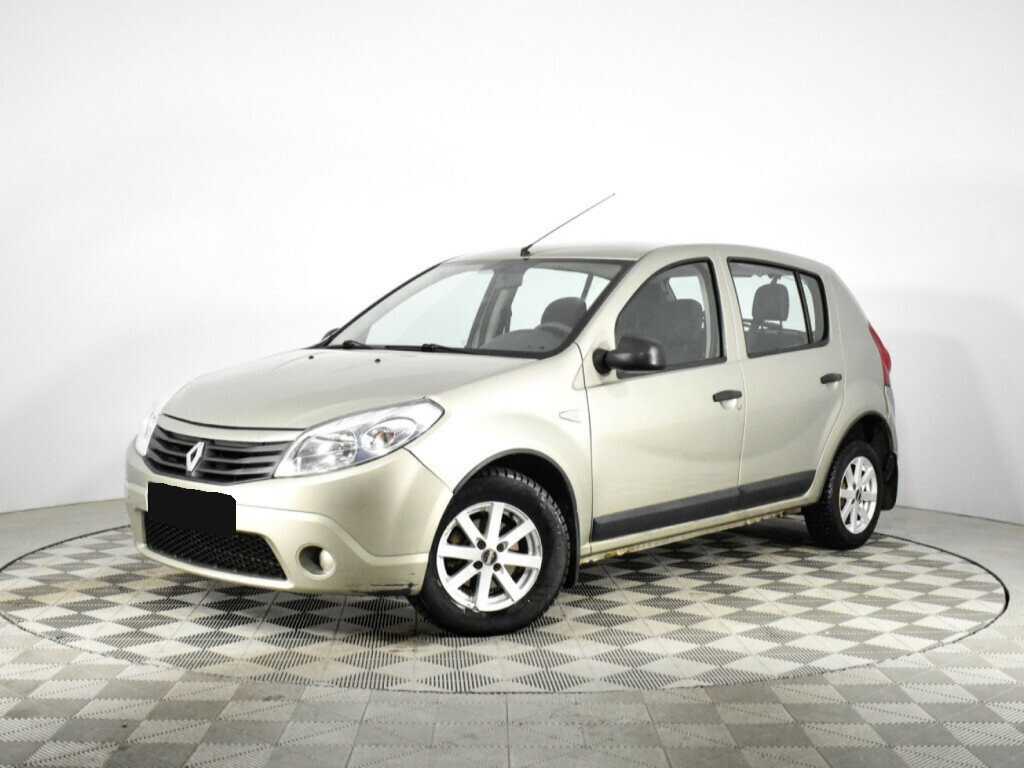 Renault Sandero с пробегом — 2011 год. Посмотреть фото
