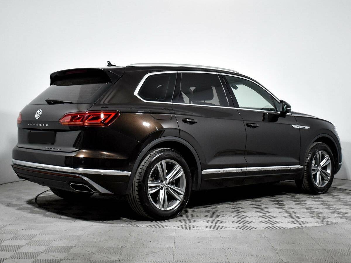 Volkswagen Touareg с пробегом — 2019 год. Фото: #7