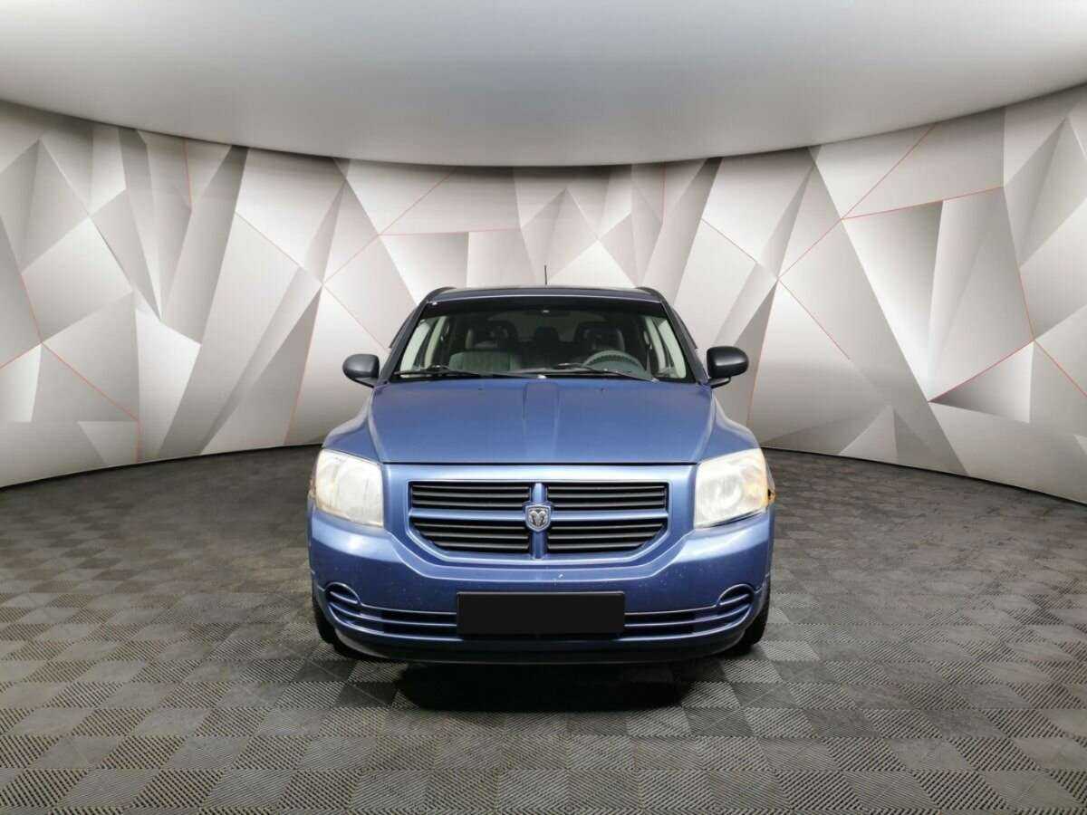 Dodge Caliber с пробегом — 2006 год. Фото: #5