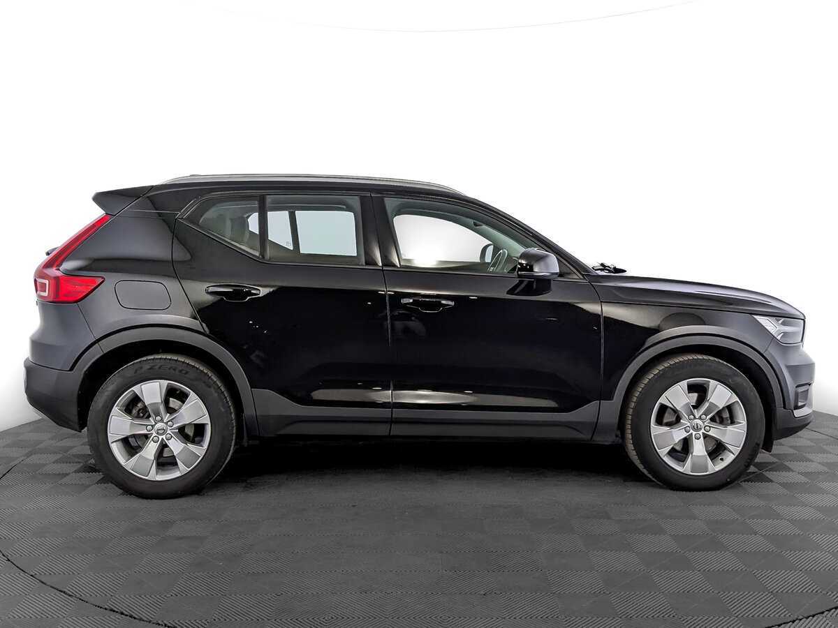 Volvo XC40 с пробегом — 2021 год. Фото: #3