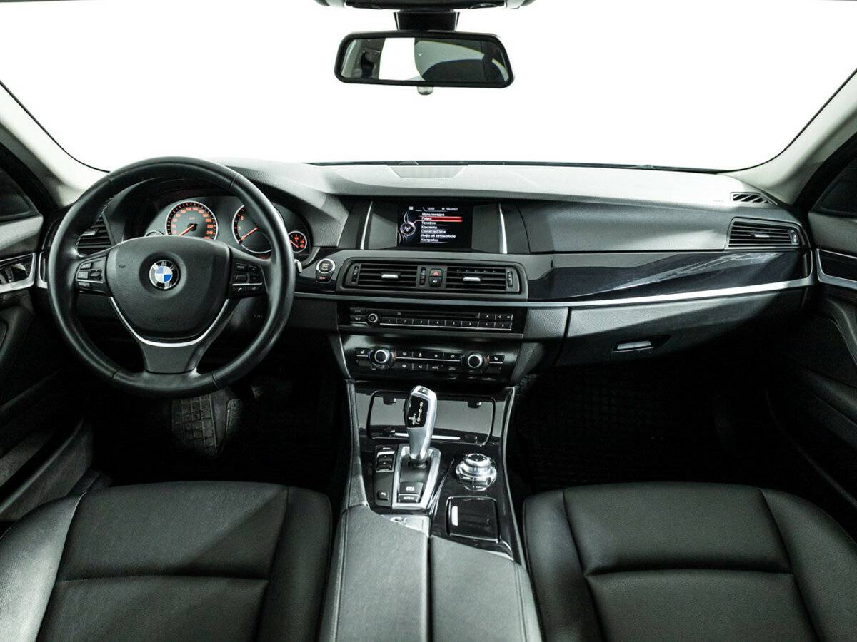 BMW 5 серии с пробегом — 2014 год. Фото: #12