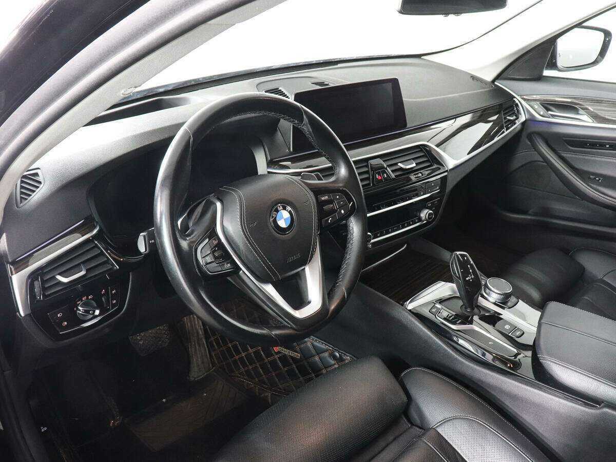 BMW 5 серии с пробегом — 2019 год. Фото: #6