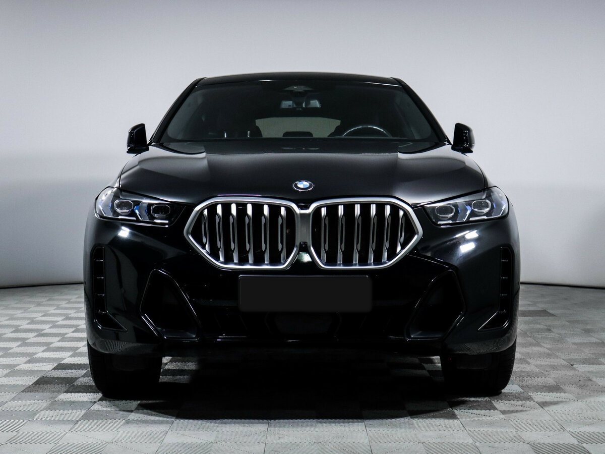 BMW X6 с пробегом — 2023 год. Фото: #1