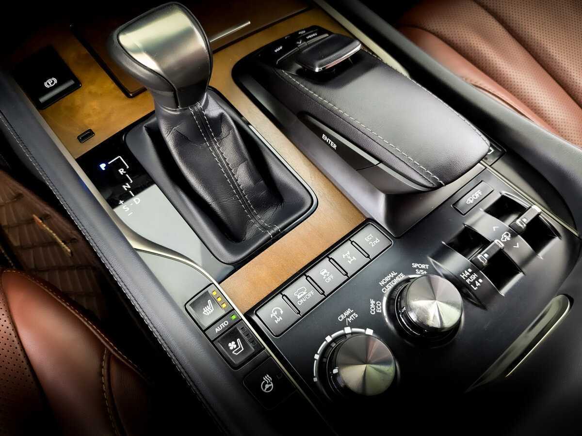 Lexus LX с пробегом — 2019 год. Фото: #29