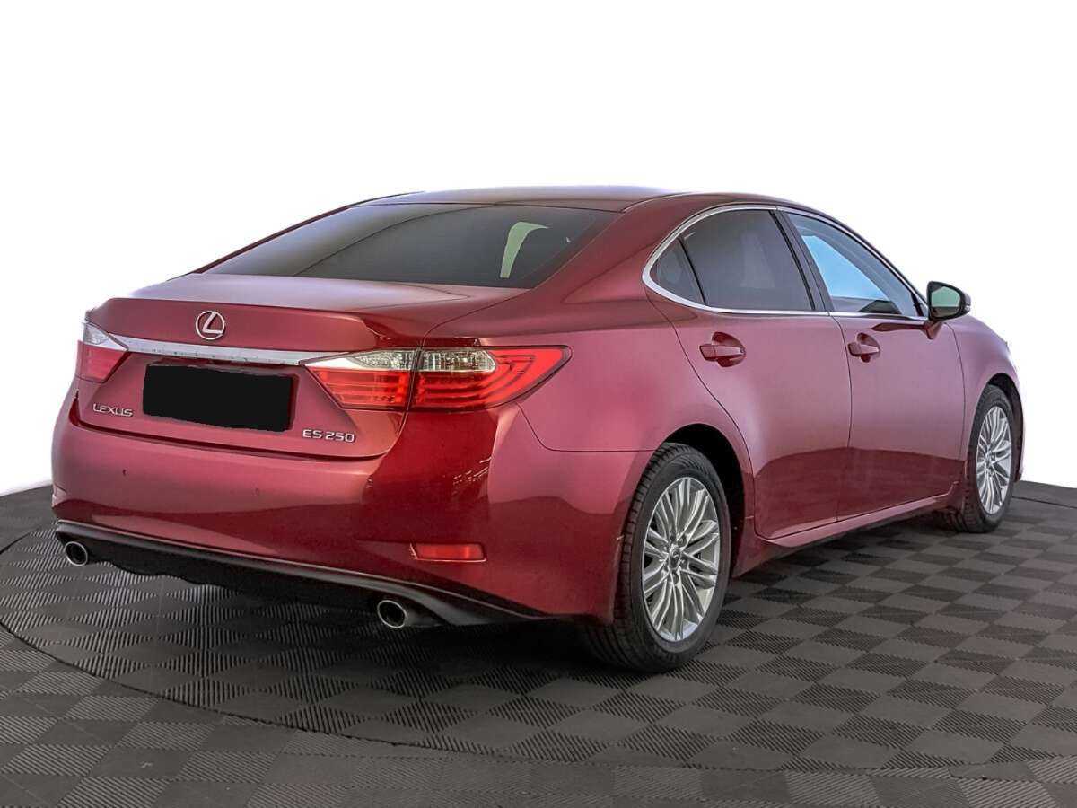 Lexus ES с пробегом — 2013 год. Фото: #4
