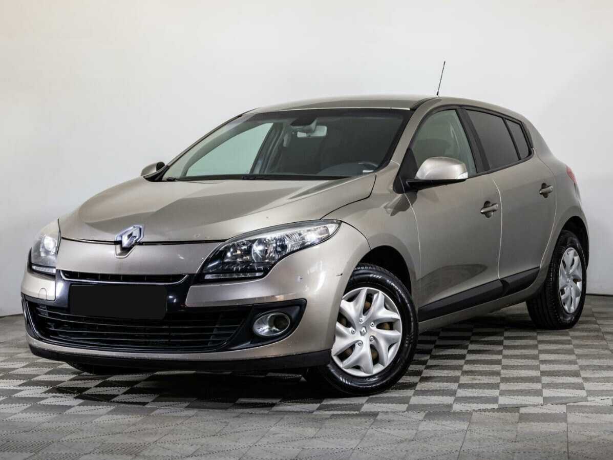 Renault Megane с пробегом — 2012 год. Фото: #0