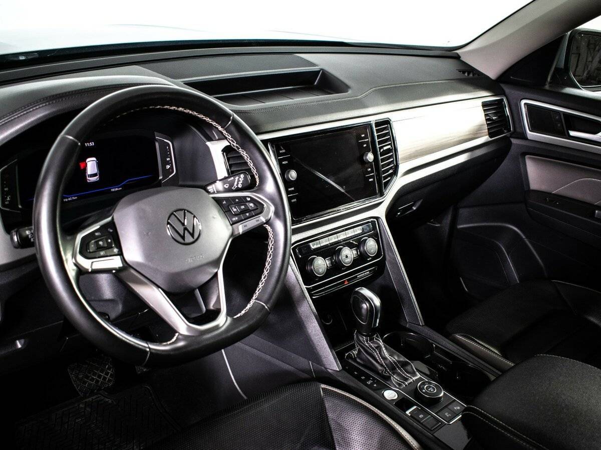 Volkswagen Teramont с пробегом — 2021 год. Фото: #7