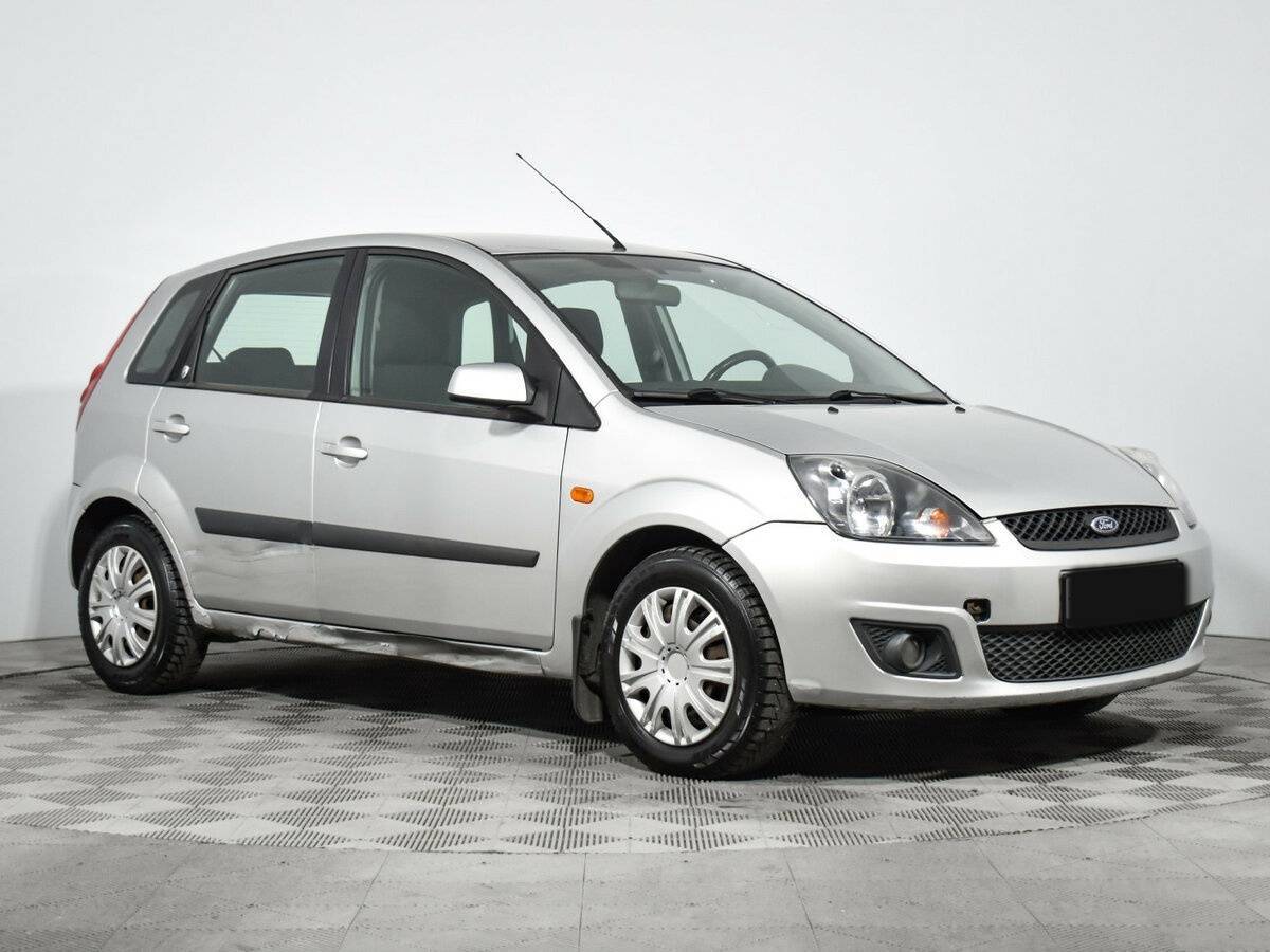 Ford Fiesta с пробегом — 2007 год. Фото: #2