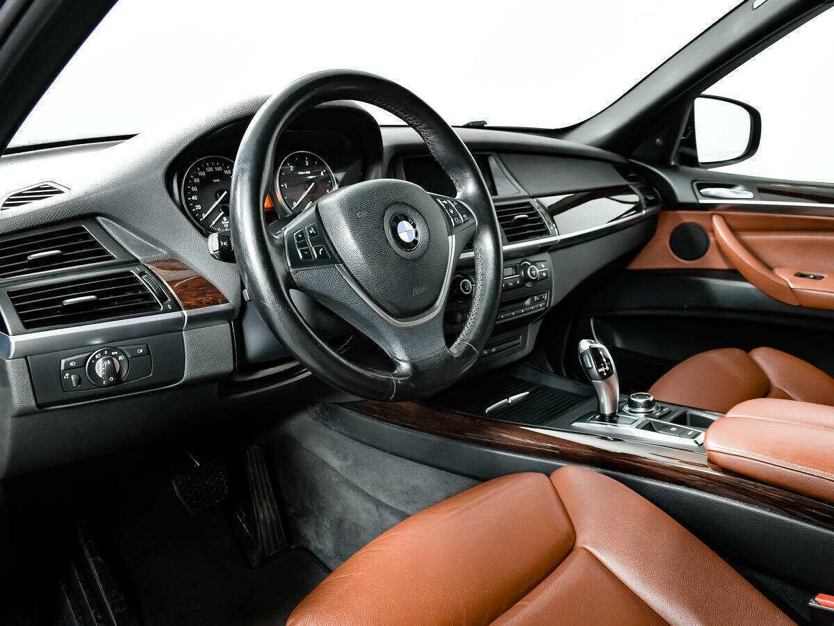 BMW X5 с пробегом — 2012 год. Фото: #12