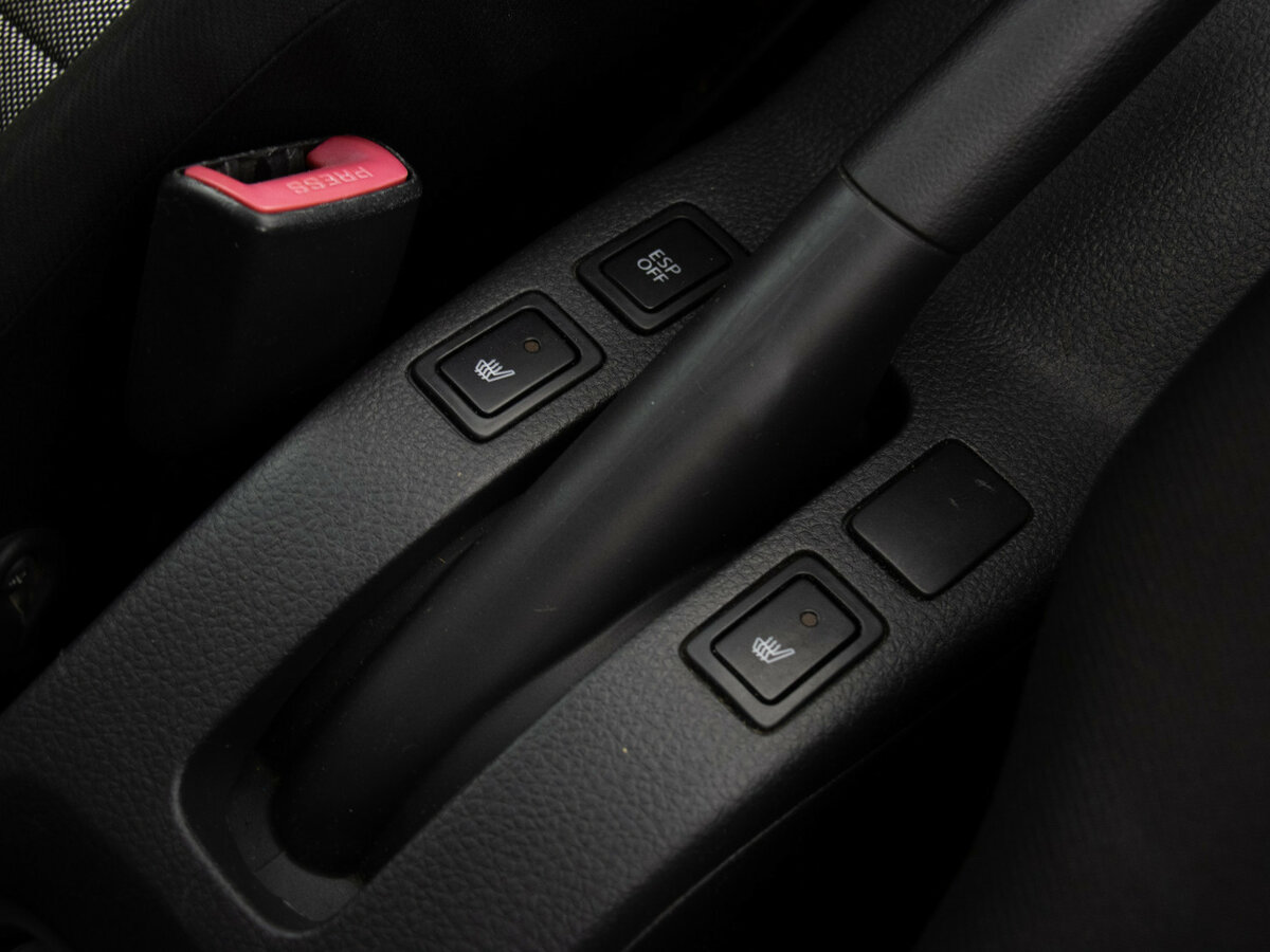 Suzuki SX4 с пробегом — 2011 год. Фото: #13