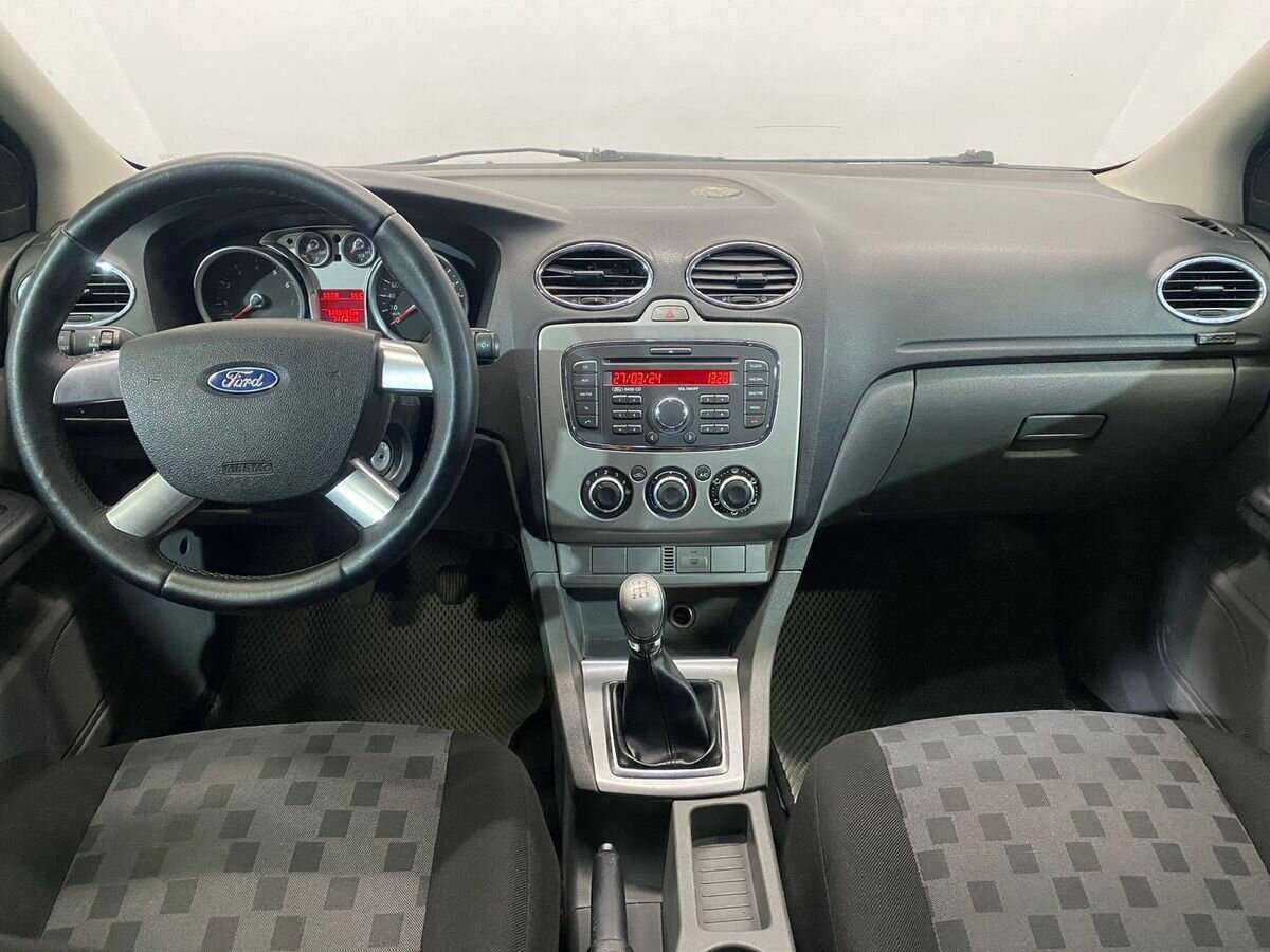 Ford Focus с пробегом — 2008 год. Фото: #8