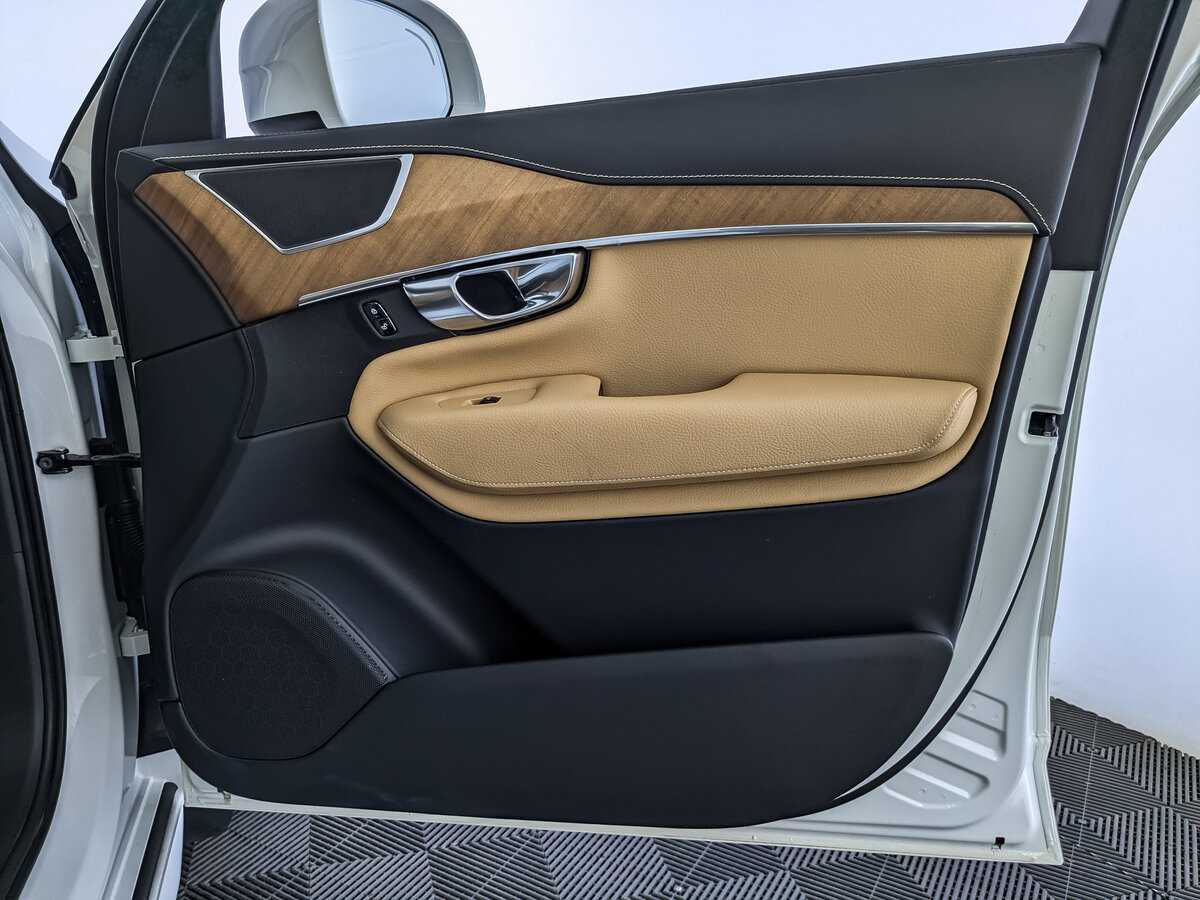 Volvo XC90 с пробегом — 2018 год. Фото: #19