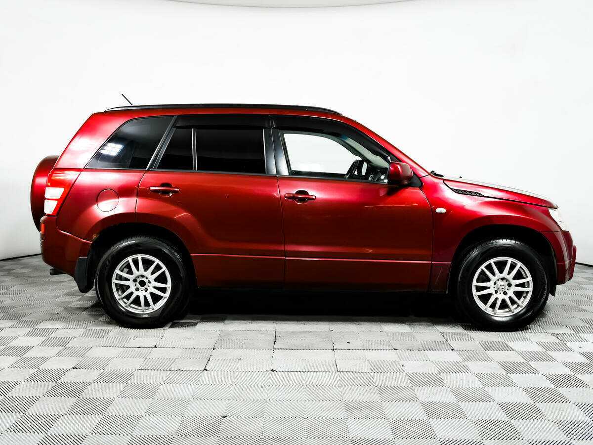 Suzuki Grand Vitara с пробегом — 2007 год. Фото: #3