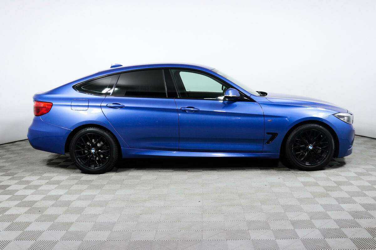 BMW 3 серии с пробегом — 2017 год. Фото: #3