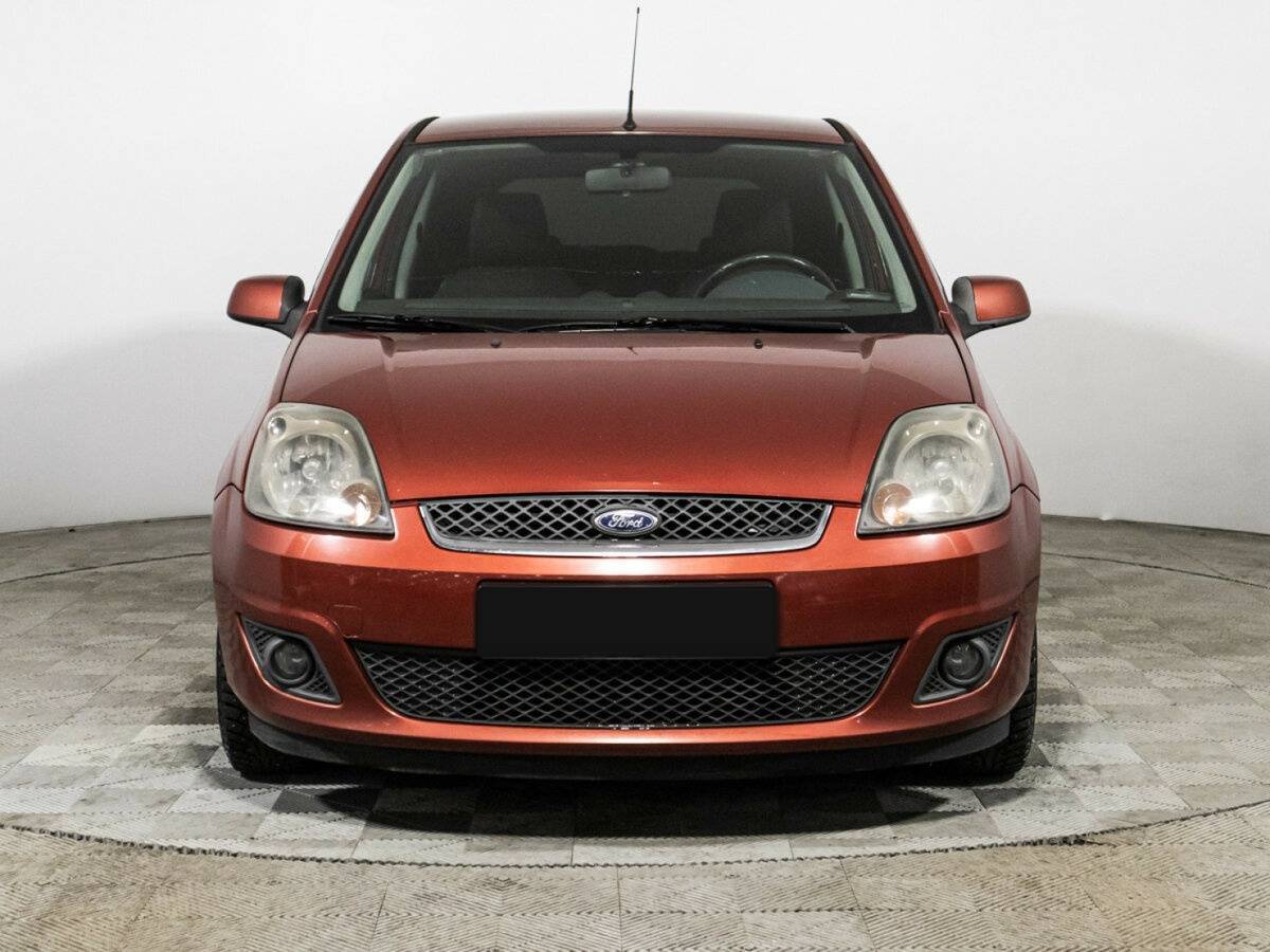 Ford Fiesta с пробегом — 2007 год. Фото: #1