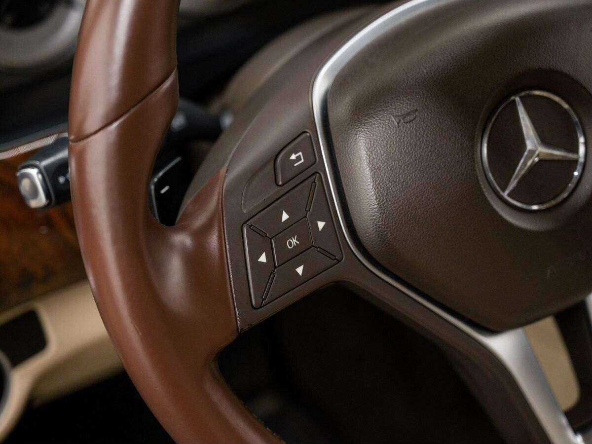 Mercedes-Benz GLK-Класс с пробегом — 2012 год. Фото: #17