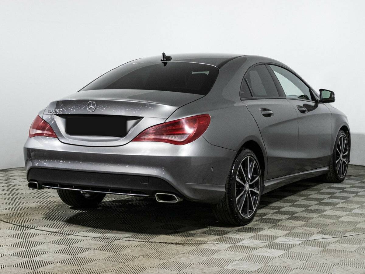 Mercedes-Benz CLA с пробегом — 2014 год. Фото: #4