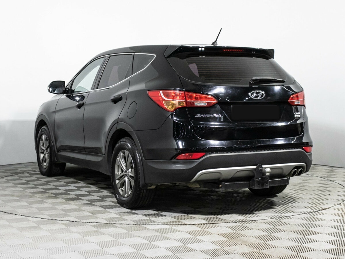 Hyundai Santa Fe с пробегом — 2014 год. Фото: #6