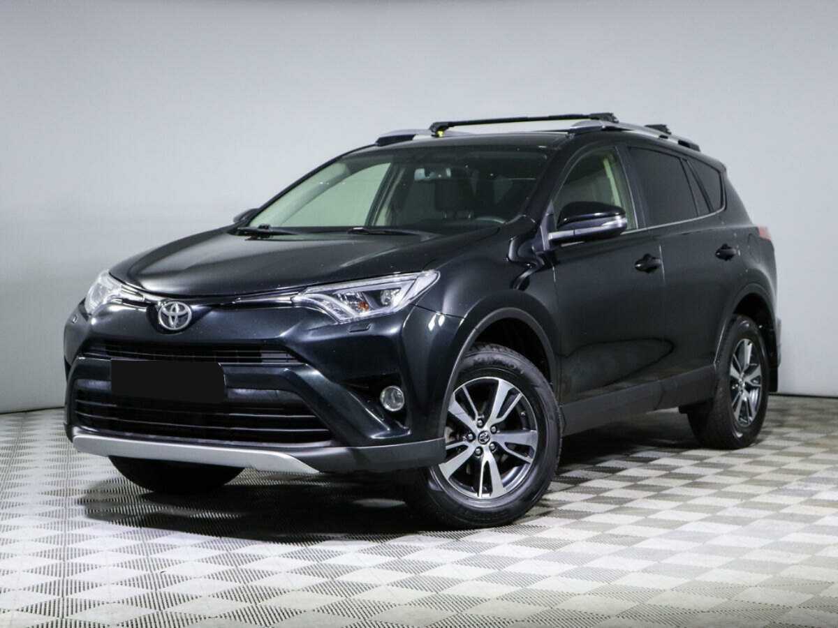 Toyota RAV4 с пробегом — 2015 год. Фото: #0