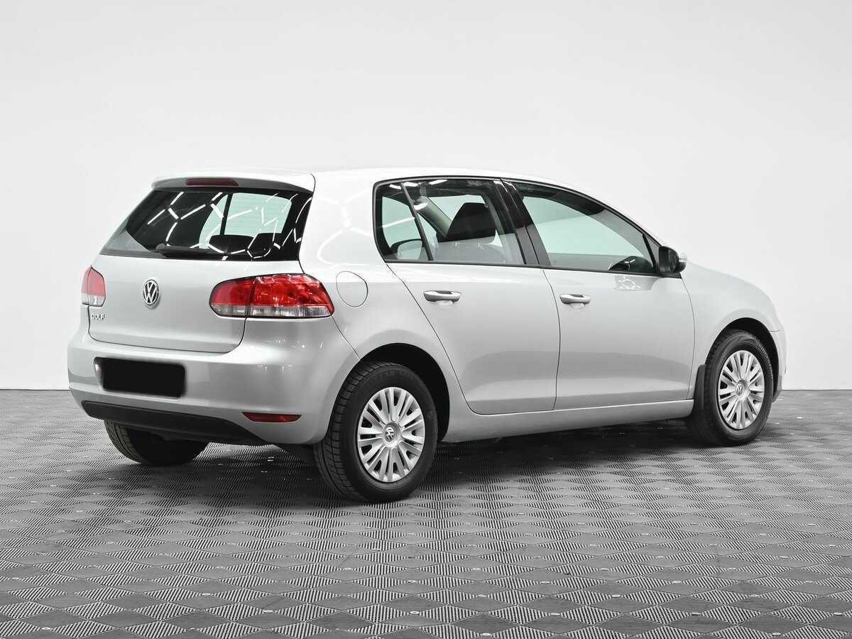 Volkswagen Golf с пробегом — 2010 год. Фото: #3