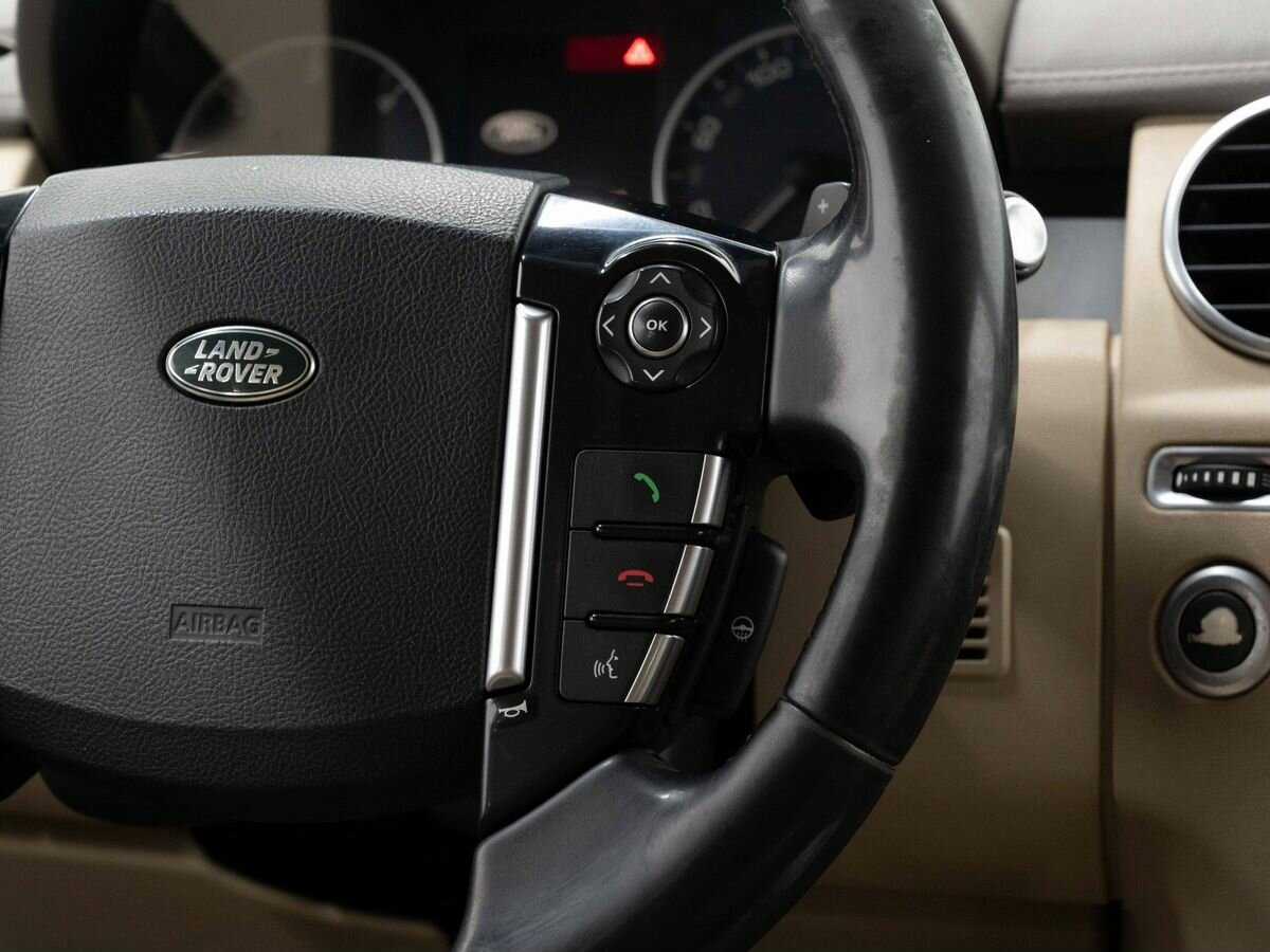 Land Rover Discovery с пробегом — 2014 год. Фото: #16