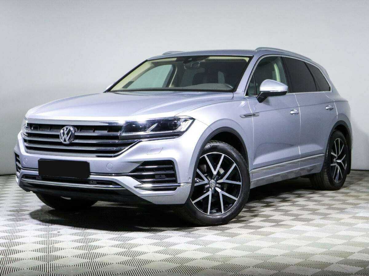 Volkswagen Touareg с пробегом — 2018 год. Посмотреть фото