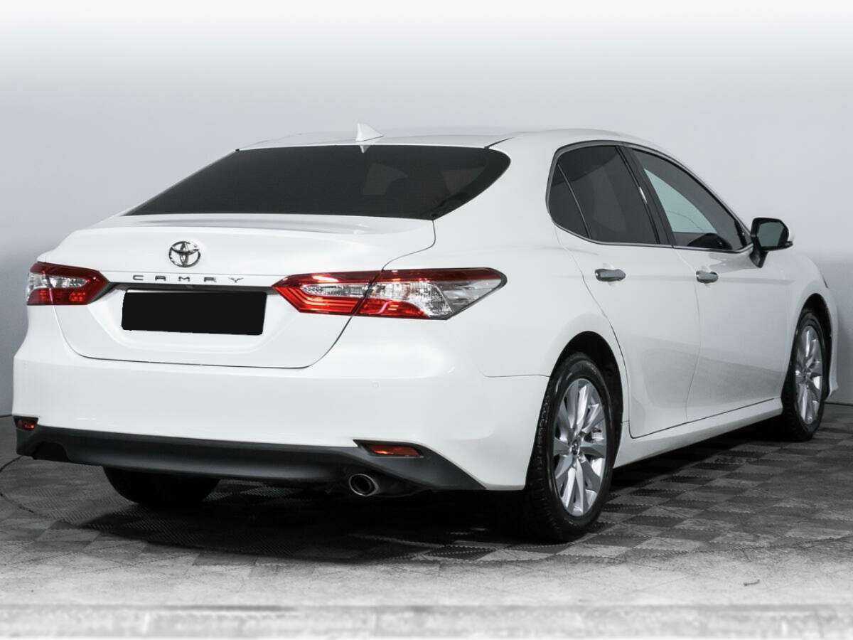 Toyota Camry с пробегом — 2019 год. Фото: #4