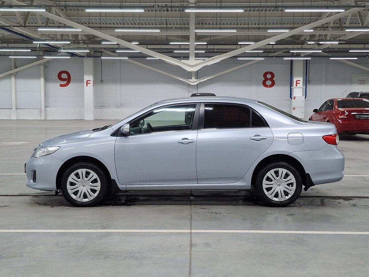 Toyota Corolla с пробегом — 2011 год. Фото: #7