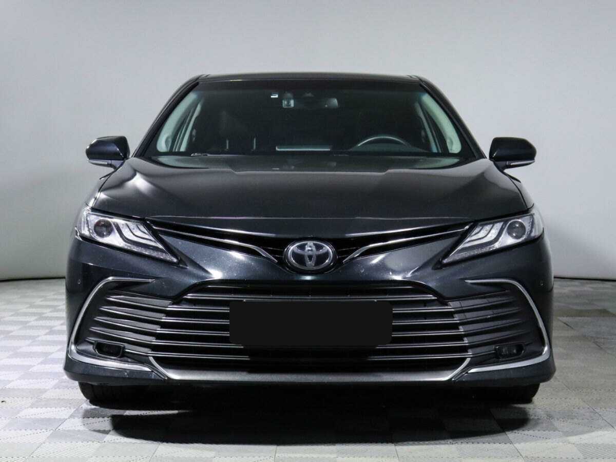 Toyota Camry с пробегом — 2023 год. Фото: #0
