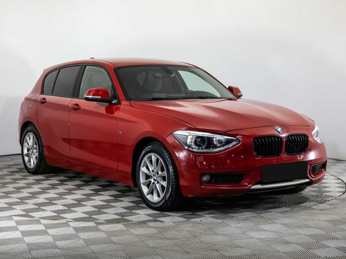 BMW 1 серии с пробегом — 2012 год. Фото: #2
