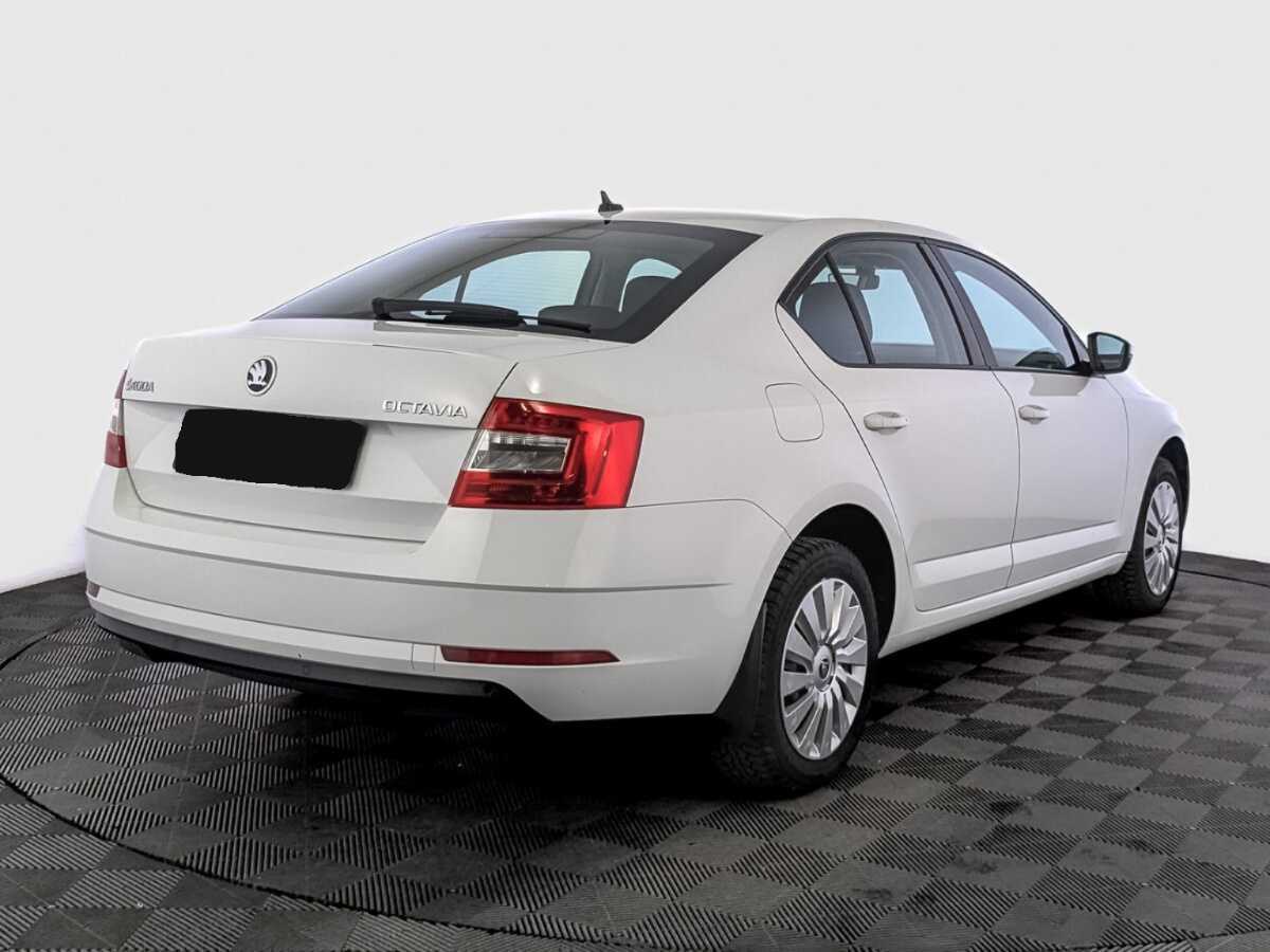 Skoda Octavia с пробегом — 2020 год. Фото: #4