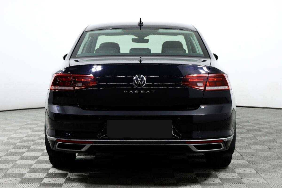 Volkswagen Passat с пробегом — 2021 год. Фото: #5