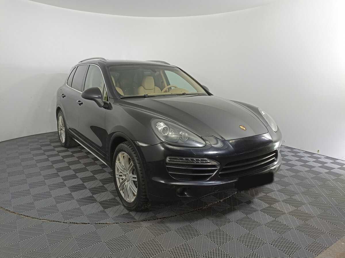 Porsche Cayenne с пробегом — 2012 год. Фото: #2