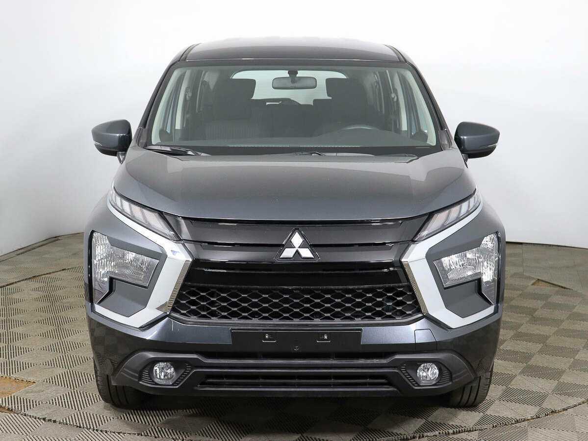 Mitsubishi Xpander с пробегом — 2023 год. Фото: #1