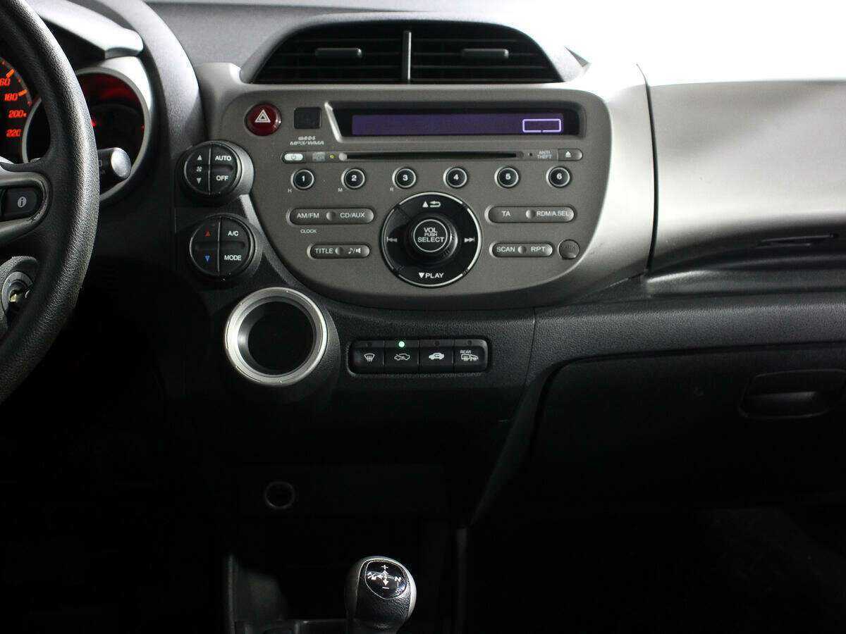 Honda Jazz с пробегом — 2009 год. Фото: #12