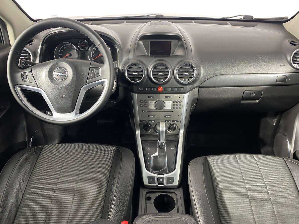 Opel Antara с пробегом — 2012 год. Фото: #10