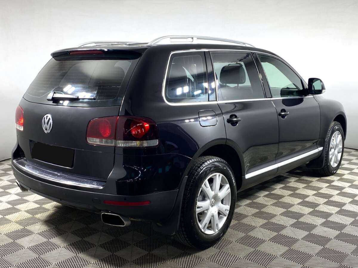 Volkswagen Touareg с пробегом — 2008 год. Фото: #3