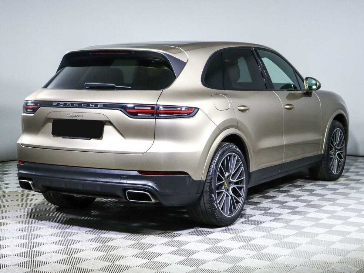 Porsche Cayenne с пробегом — 2018 год. Фото: #3
