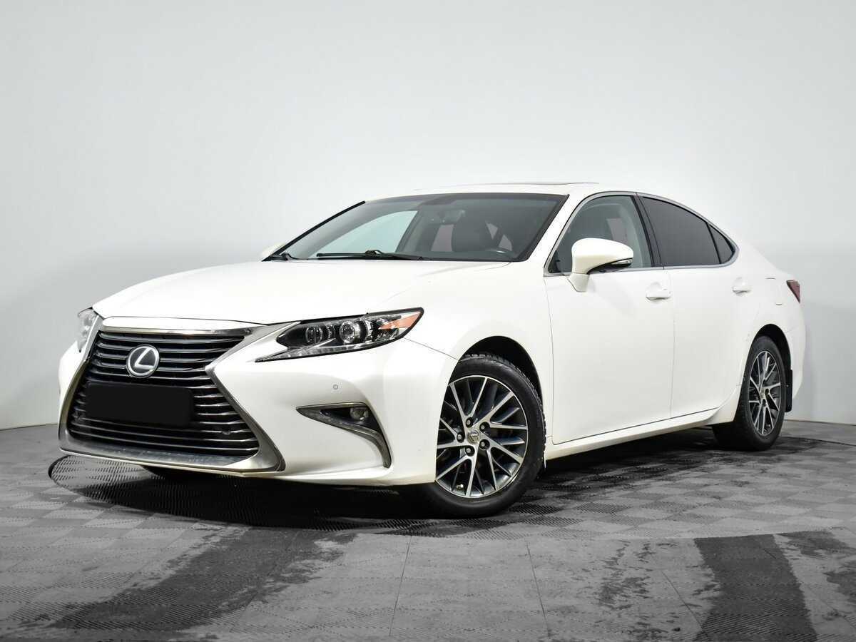 Lexus ES с пробегом — 2015 год. Фото: #0