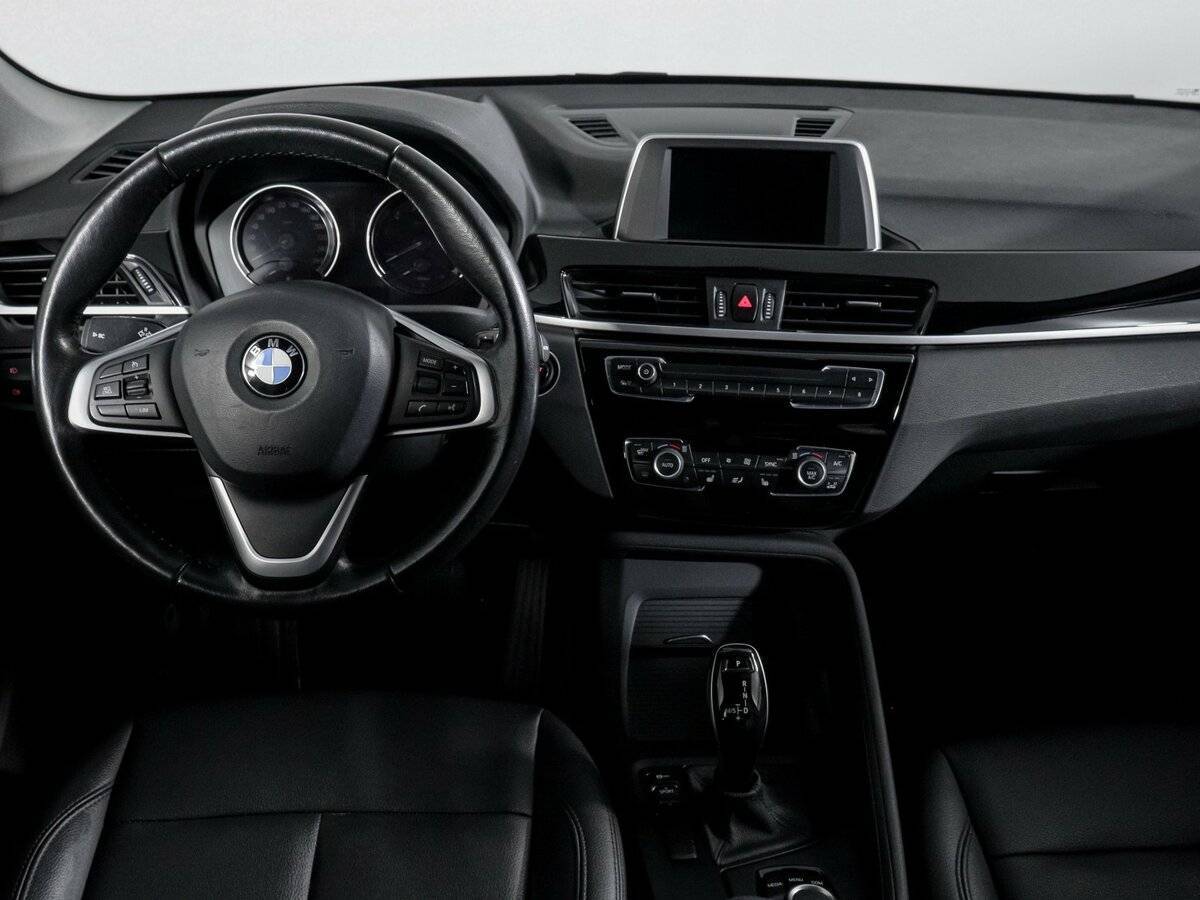 BMW X1 с пробегом — 2018 год. Фото: #11